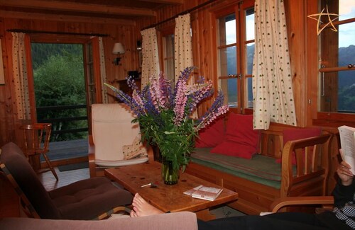 Outside : chalet for 8 persons, balcony and terrace -Inside : 110 sqm, entrance hall, living with co