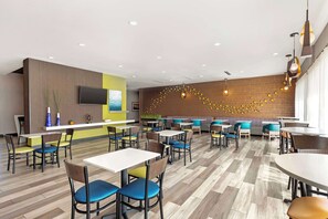 Free daily full breakfast - Best Western Plus Medical Center (Amarillo)