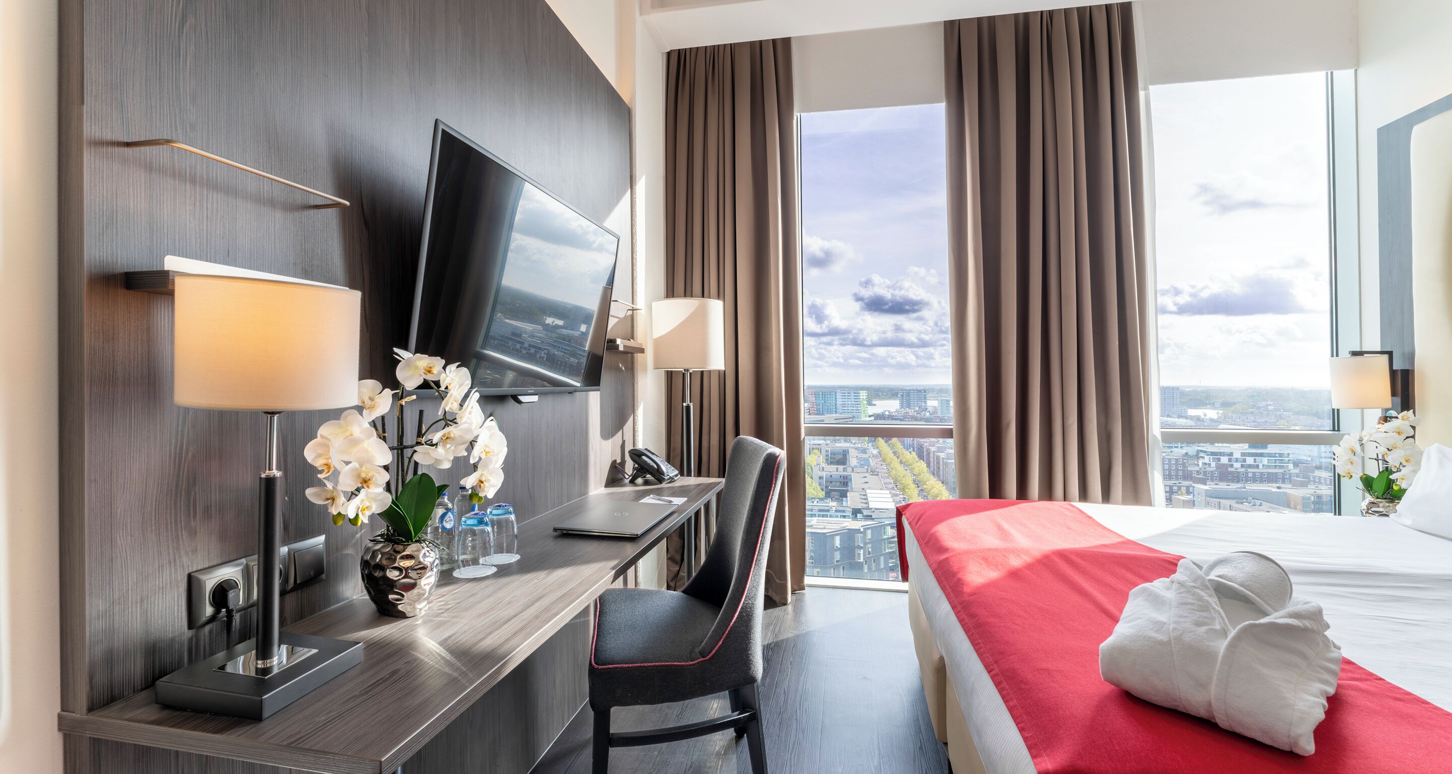 comfort studio | 1 bedroom, minibar, in-room safe, soundproofing