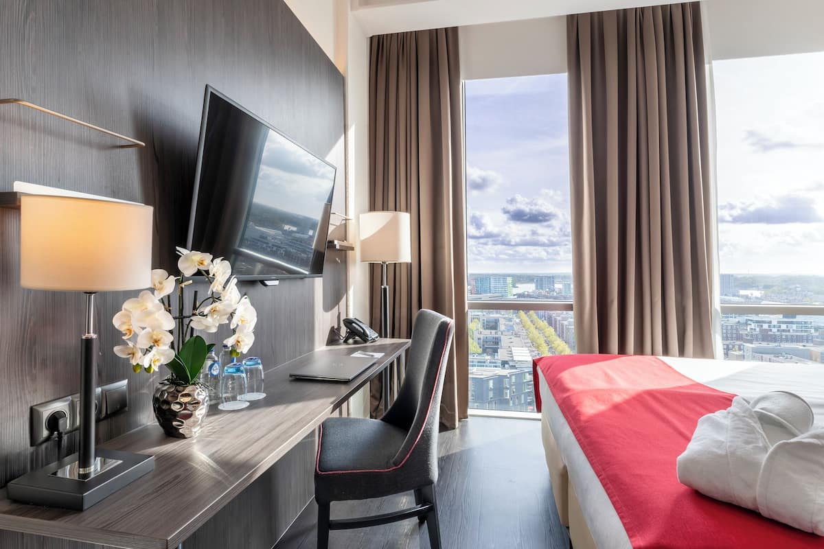 comfort studio | 1 bedroom, minibar, in-room safe, soundproofing