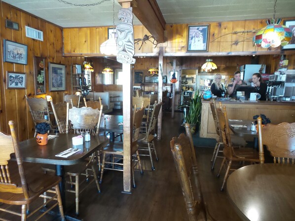 Frühstück, Mittagessen und Abendessen