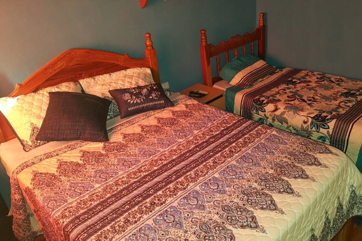 Quadruple Room, Multiple Beds, Non Smoking | Desk, free WiFi, bed sheets