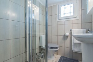 Apartment | Bathroom