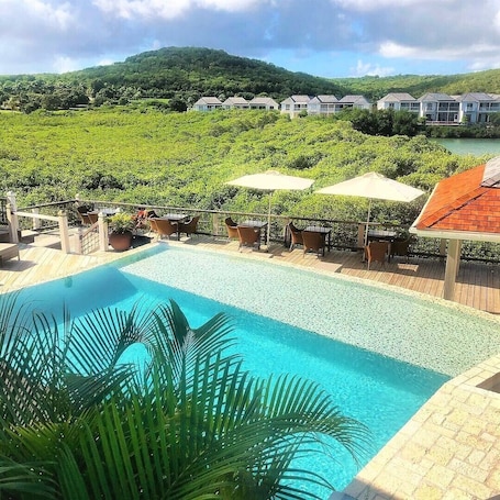 Outdoor pool, sun loungers