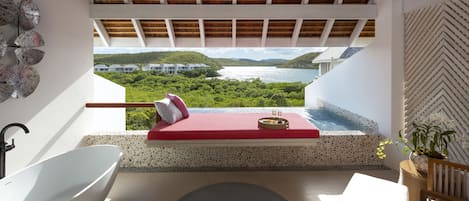 Suite romantique, 1 trÚs grand lit, piscine privée, vue sur la baie (Plunge Pool - Adults Only) | Vue de la chambre
