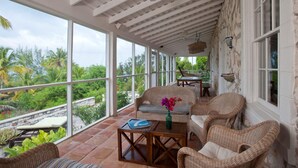 Unclassified image, 5 of 28, button - Allamanda House by Eleuthera Vacation Rentals (Governor's Harbour)