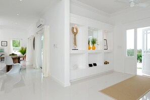 House, Multiple Beds (Tops) | 2 bedrooms, premium bedding, WiFi - Tops (Governor's Harbour)