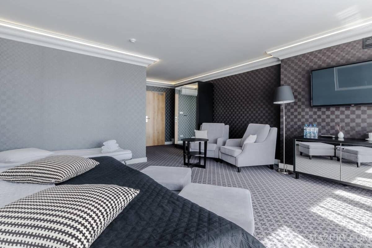 apartment | 1 bedroom, blackout curtains, iron/ironing board, travel cot