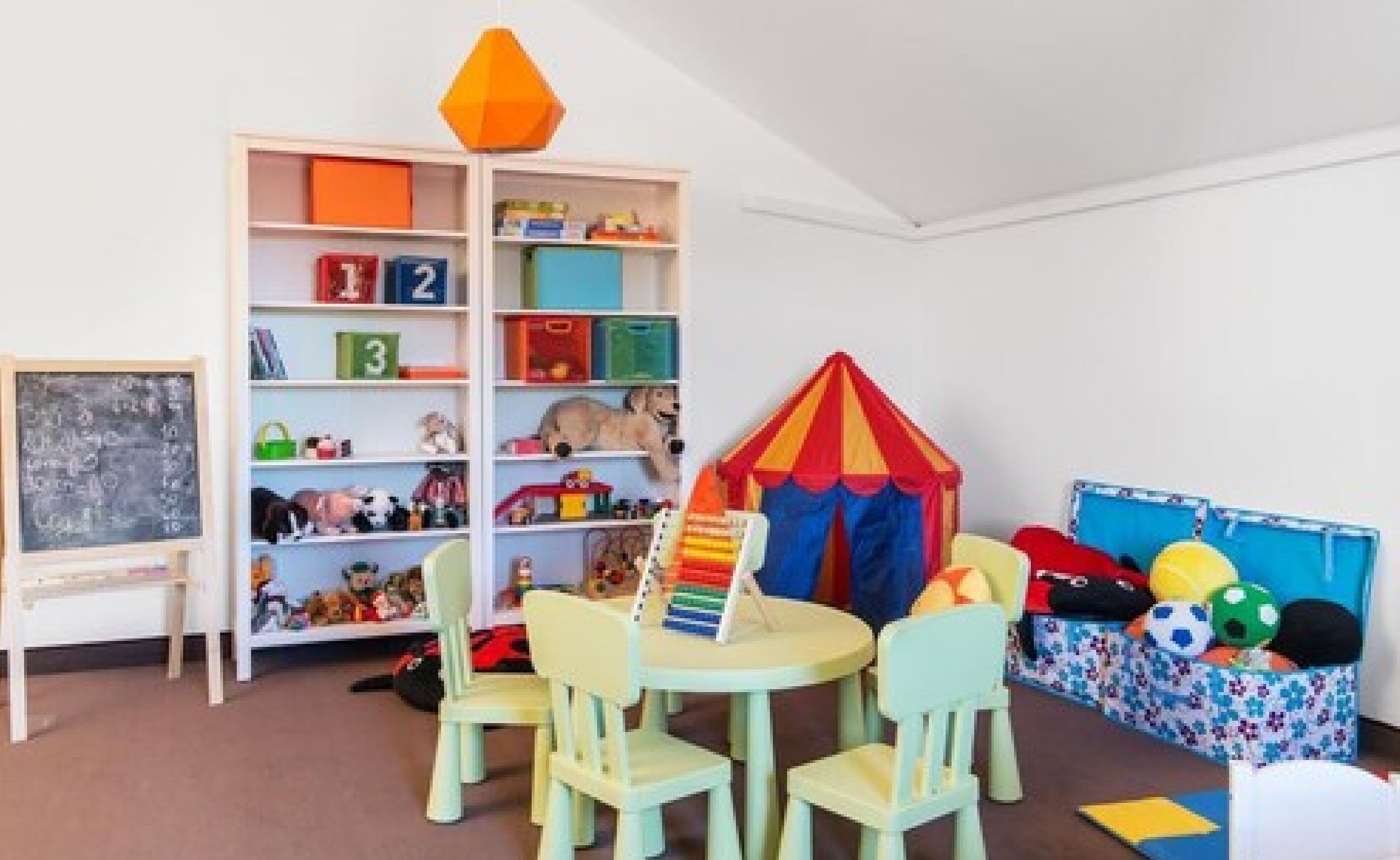 children’s play area – indoor