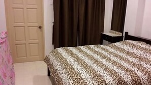 4 dormitorios, tabla de planchar con plancha, wifi