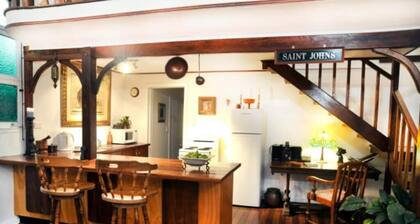 Iglesia antigua de Saint Johns