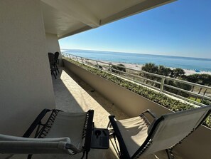 Property grounds - Gulf Front Condo with Stunning Views! (Pensacola)