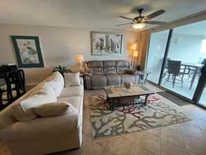 TV - Gulf Front Condo with Stunning Views! (Pensacola)