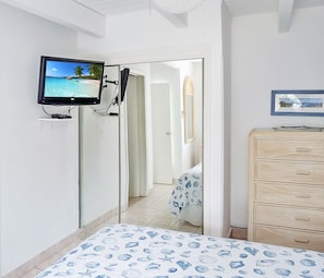 2 bedrooms, in-room safe, iron/ironing board, free WiFi - Beautiful beachfront at The Villas On Great Bay (Philipsburg)
