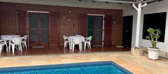 4 SUITES, AIR COND TV, INTERNET, SWIMMING POOL, 150 METERS FROM THE BEACH! We accept pets!