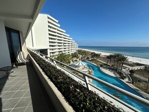 Property grounds - Gulf Front Condo with Stunning Views! (Pensacola)
