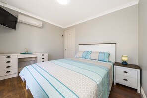 3 bedrooms