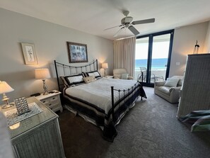 2 bedrooms, internet - Gulf Front Condo with Stunning Views! (Pensacola)