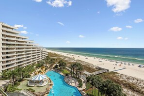 On the beach - Gulf Front Condo with Stunning Views! (Pensacola)