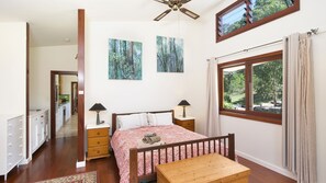 4 bedrooms, iron/ironing board, travel cot, free WiFi