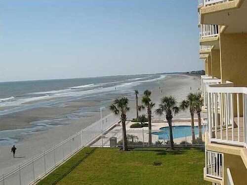Beachfront! Charleston Oceanfront Villa 2 Pools Oceanfront Covered Deck Elevator