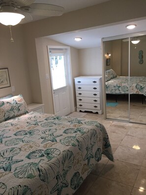 2 chambres, fer et planche à repasser, lit parapluie, Wi-Fi gratuit