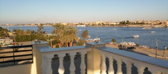 Nile Jewel Suites Luxor Egypt , Luxury fully Serviced Nile View Apartment