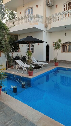 Outdoor pool - Nile Jewel Suites Luxor Egypt , Luxury fully Serviced Nile View Apartment  (Qurna)