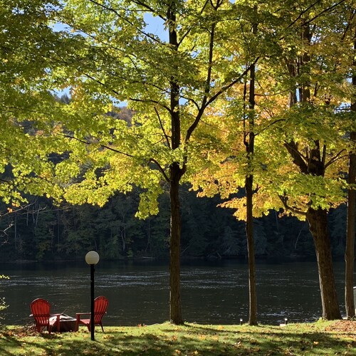Peaceful Adirondack waterfront 