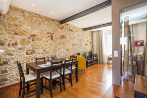 Dining - Calado Duplex (Lisbon)