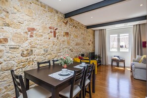 Dining - Calado Duplex (Lisbon)