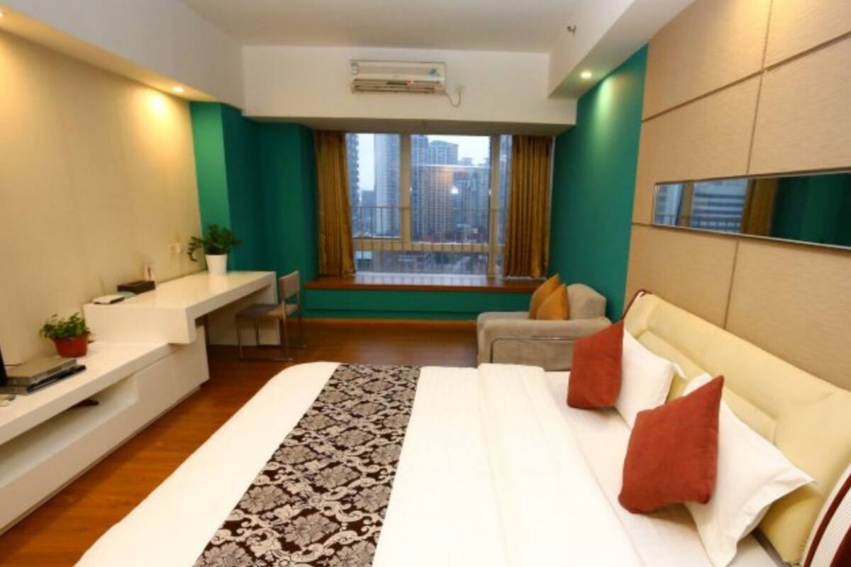 ห้องลักซ์ชัวรี่ดับเบิล | โต๊ะทำงาน, ผ้าม่านกันแสง, Wi-Fi ฟรี