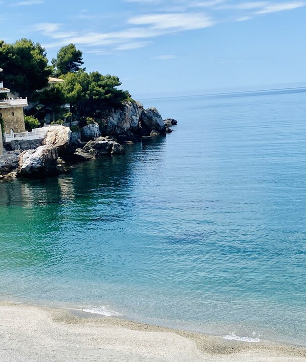 Beach nearby, beach towels