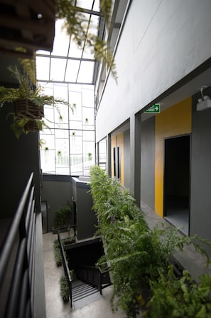 Gallery-Studiosuite, Gartenblick | Innenbereich