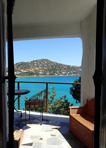 Maison en bord de mer, Torre delle Stelle, Sardaigne