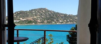 Casa sul lungomare, Torre delle Stelle, Sardegna