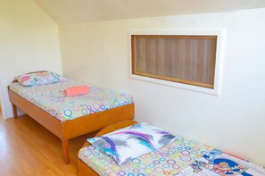 Family AC Room, Private Bathroom | In-room safe, free WiFi, bed sheets - Bougainvillea Paradise Campground (Dauis)