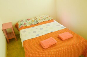 Quarto casal, banheiro privativo (Fan) | Cofres nos quartos, Wi-Fi de cortesia, roupa de cama