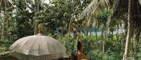 Bahagian luar