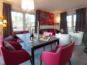 Dining - My little Zanzibar 2, large color light therapy sauna, fireplace, DTV 5 ***** (Zirchow)