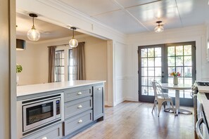 Fridge, microwave, oven, stovetop - Stylish Tudor in OKCs Urban Core (Oklahoma City)
