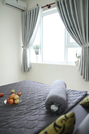 1 chambre, fer et planche à repasser, Wi-Fi, literie fournie