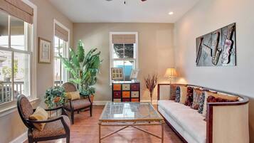 智能电视、立体声音响