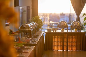 Breakfast area - Baly Hotel (Hue)