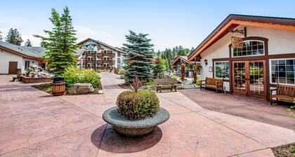 UUSI LUETTELO! Icicle Village Resort 506 allas, poreallas, kävelykeskus