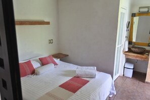 9 bedrooms, WiFi