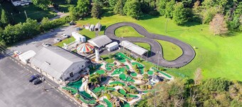 NY LISTERING! Ski-in / out mountain view hem w / badtunna, öppen spis och gemensam brygga