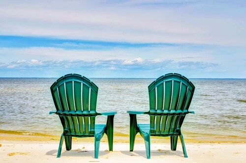 Rauhallinen, rantahotelli / uima-allas pääsy rantatielle rantatielle