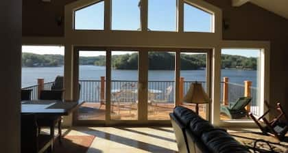 Terrific Lake View! Totally Updated! All Bedrooms w lake view! Boat Rentals.