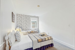2 bedrooms, Internet, bed sheets